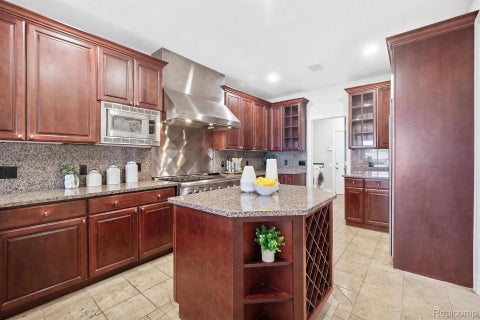 Tiny photo for 3782 PINE LAKE KNOLL Drive, West Bloomfield Charter Township, MI 48324 (MLS # 20261084658)