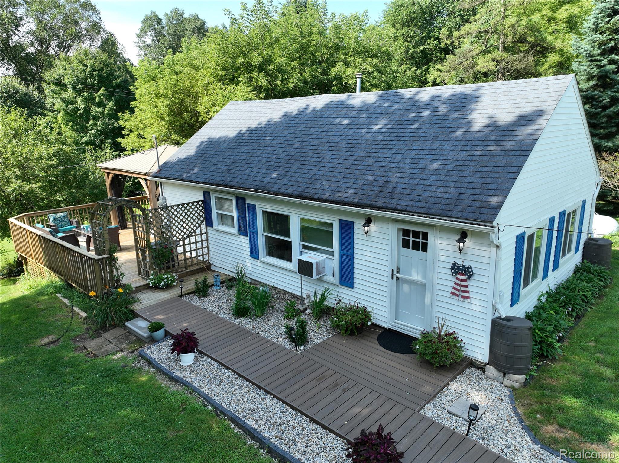3220 Swarthout Road