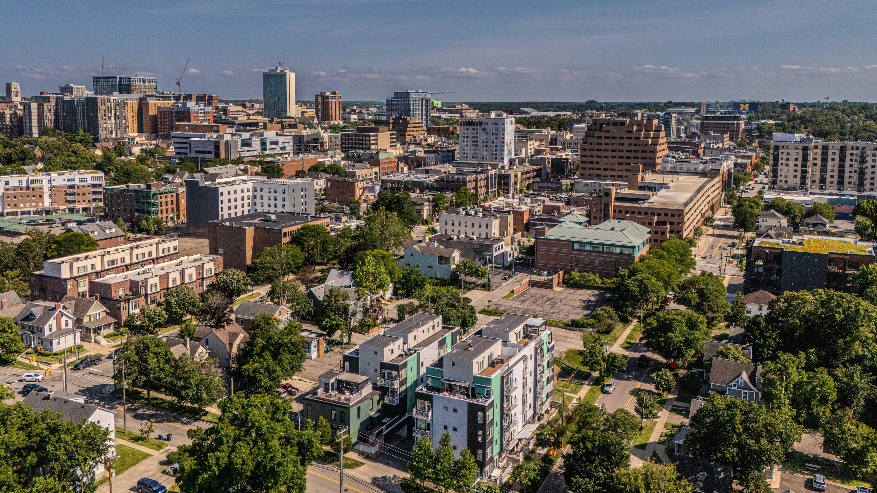 121 W Kingsley Street 502