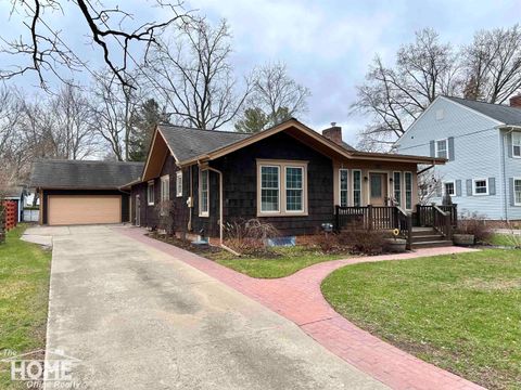 Photo of 707 W King Street, Owosso City, MI 48867 (MLS # 5050203284)