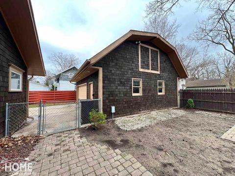 Tiny photo for 707 W King Street, Owosso City, MI 48867 (MLS # 5050203284)