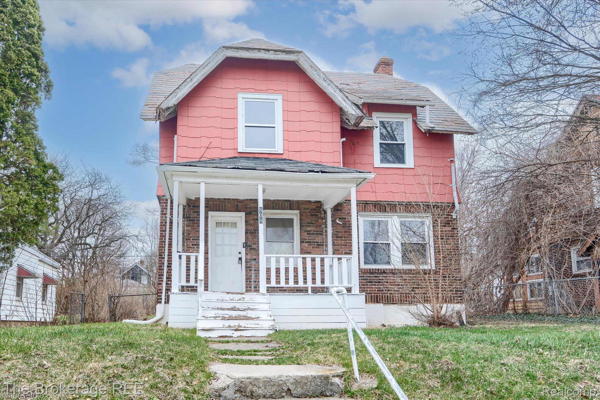 808 N Chevrolet Avenue