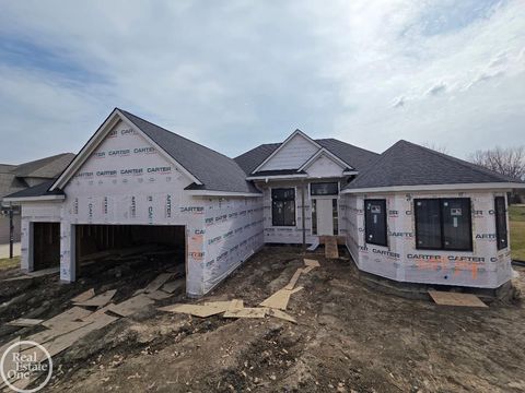 27176 Oxbow Lake Drive Chesterfield Township MI 48051