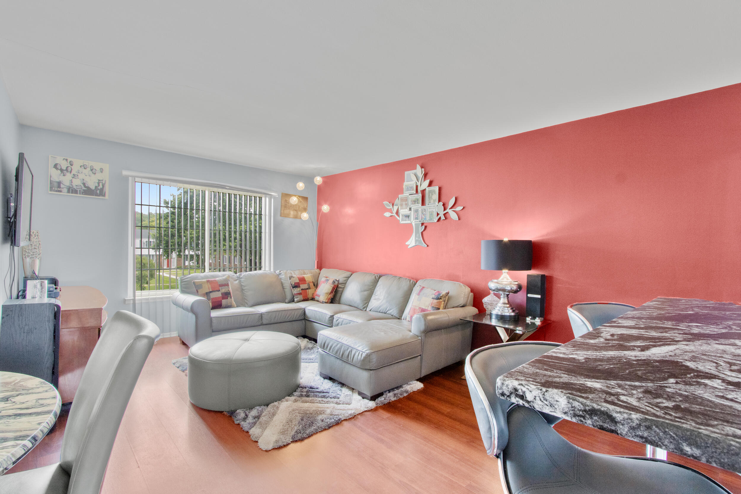 25349 Shiawassee Circle 204