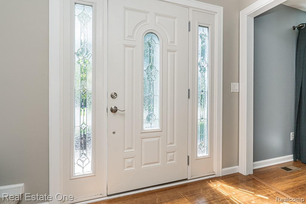 2200 N Fairview Lane