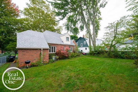 Tiny photo for 855 Loraine Street, Grosse Pointe City, MI 48230 (MLS # 58050223678)