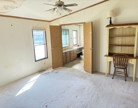 Tiny photo for 71 Valley Drive, Swartz Creek City, MI 48473 (MLS # 20261016170)