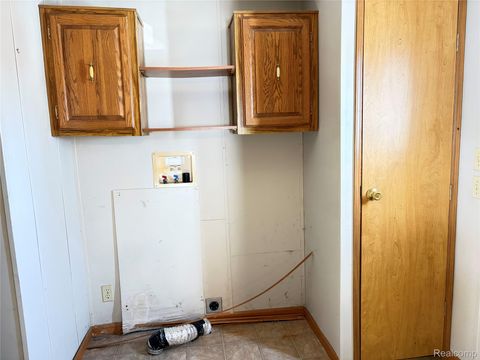 Tiny photo for 71 Valley Drive, Swartz Creek City, MI 48473 (MLS # 20261016170)