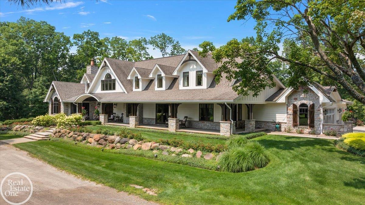 2660 W Buell Road