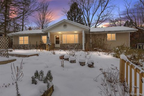 6892 Crane Road Pittsfield Charter Township MI 48197