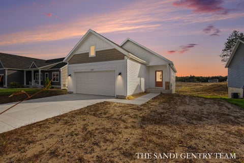 Photo of 2489 Gray Wolf Way, Fruitport Charter Township, MI 49444 (MLS # 71026055994)