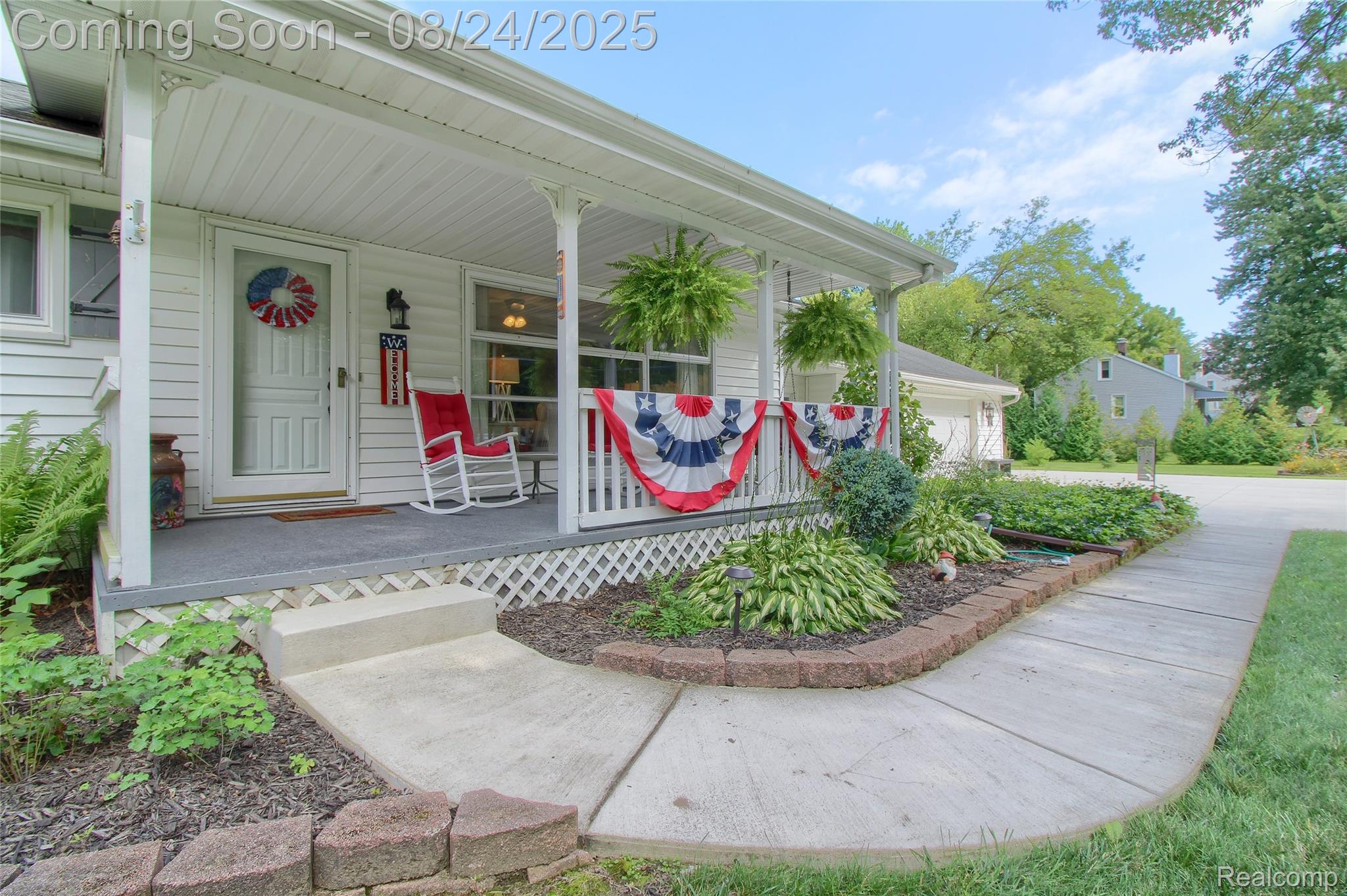 10784 Exeter Road
