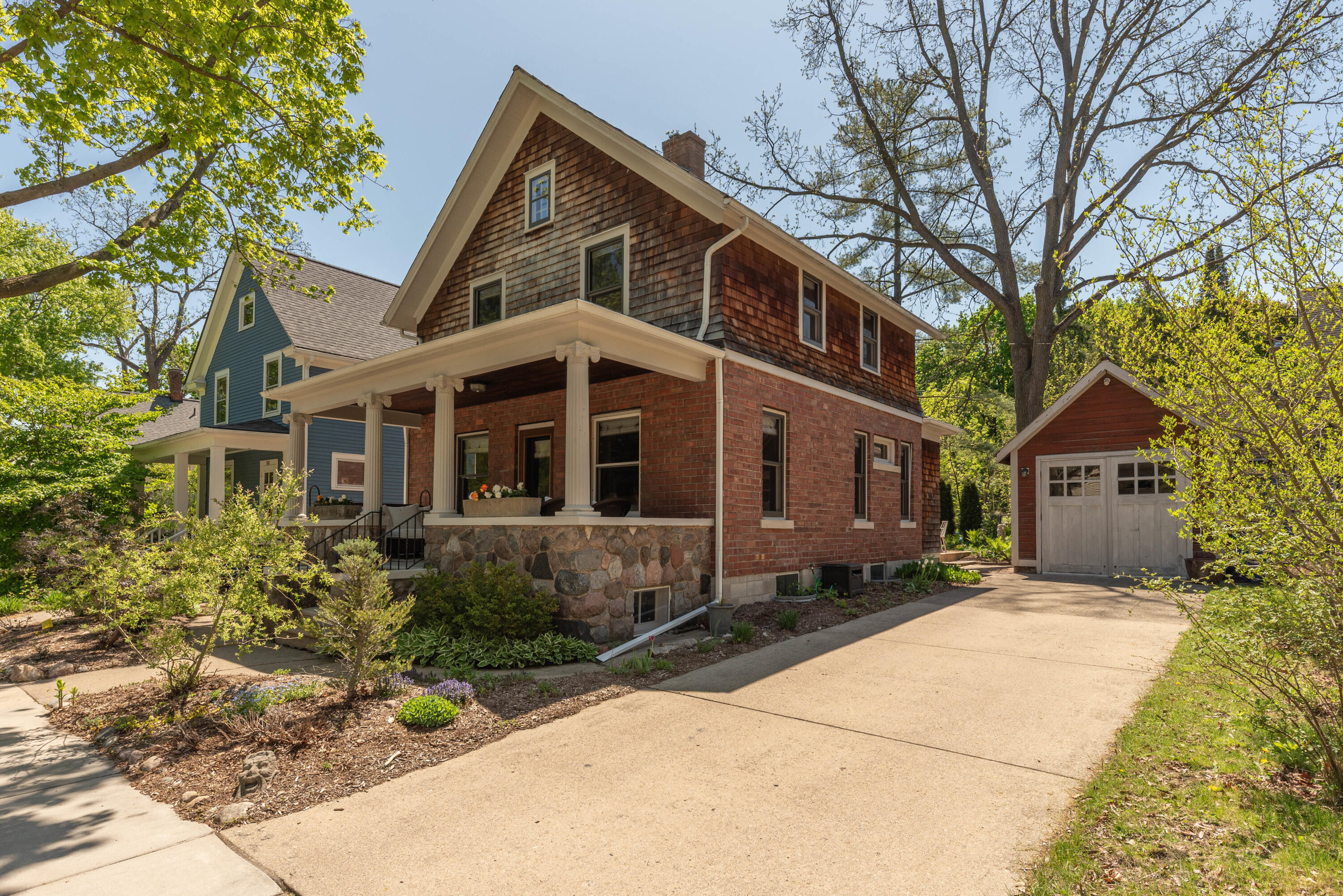 511 W Jefferson Street