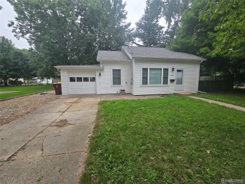 Photo for 402 E Buchanan Street