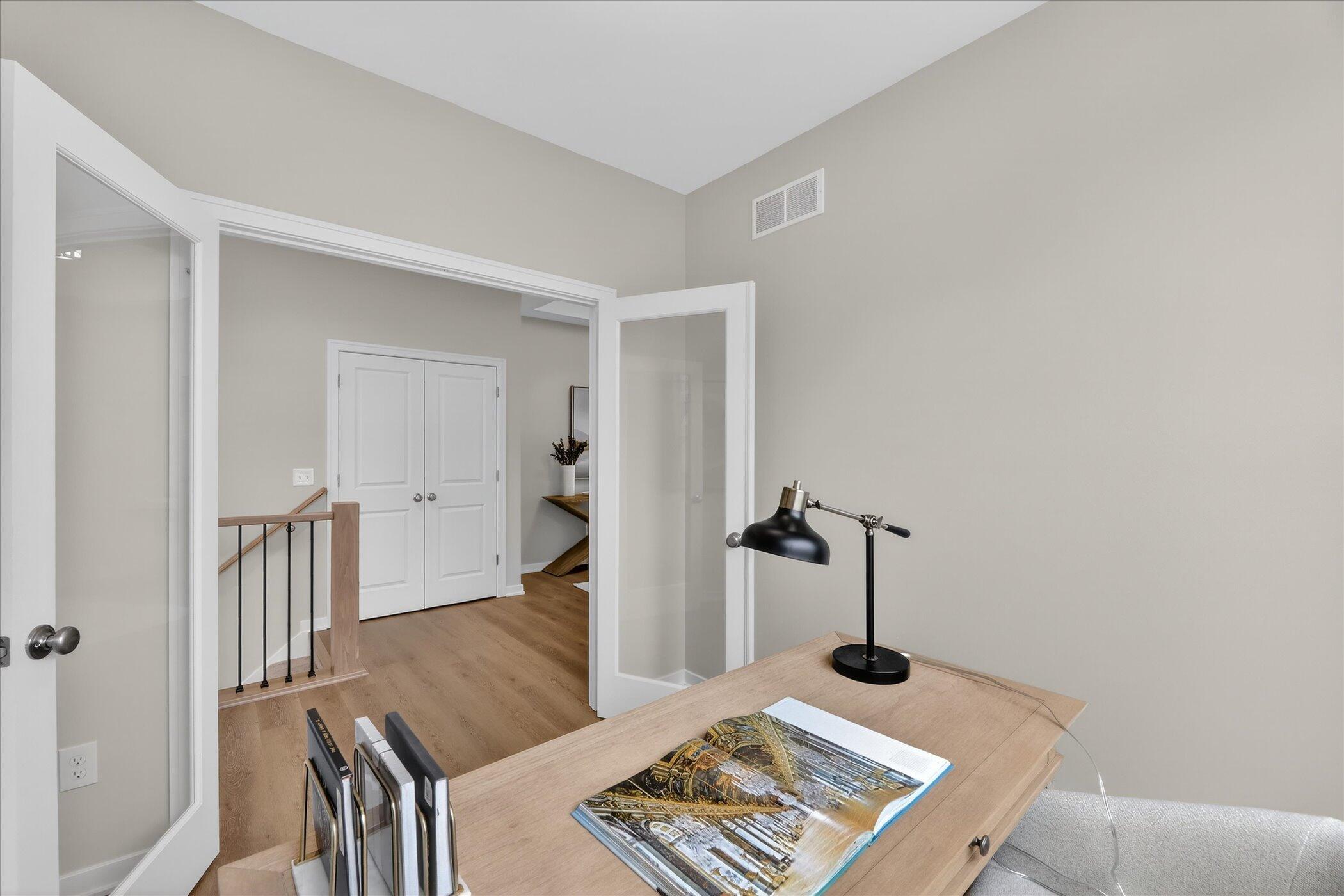 14323 Bridgeview Pointe