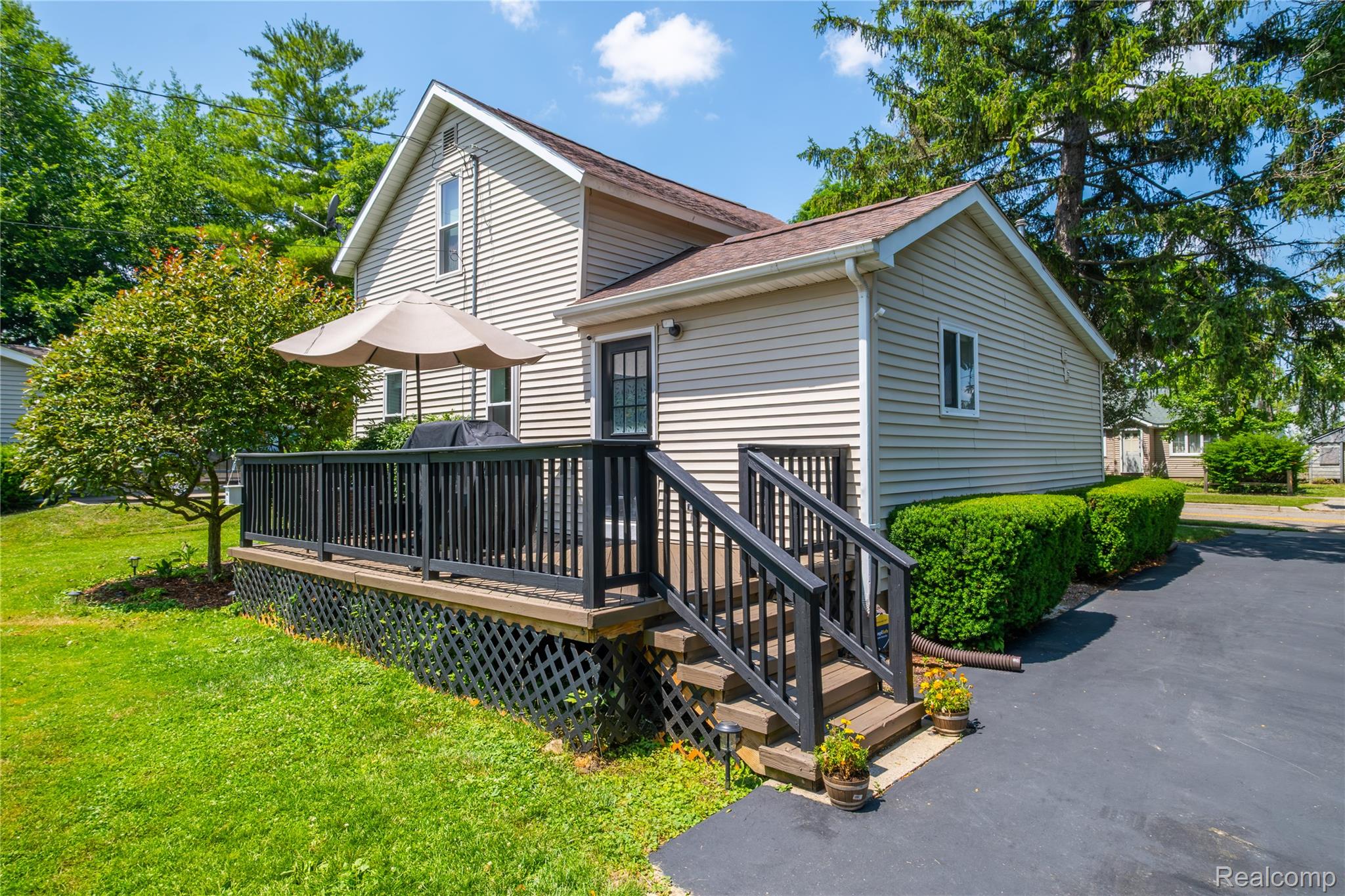 57 N Elm Street