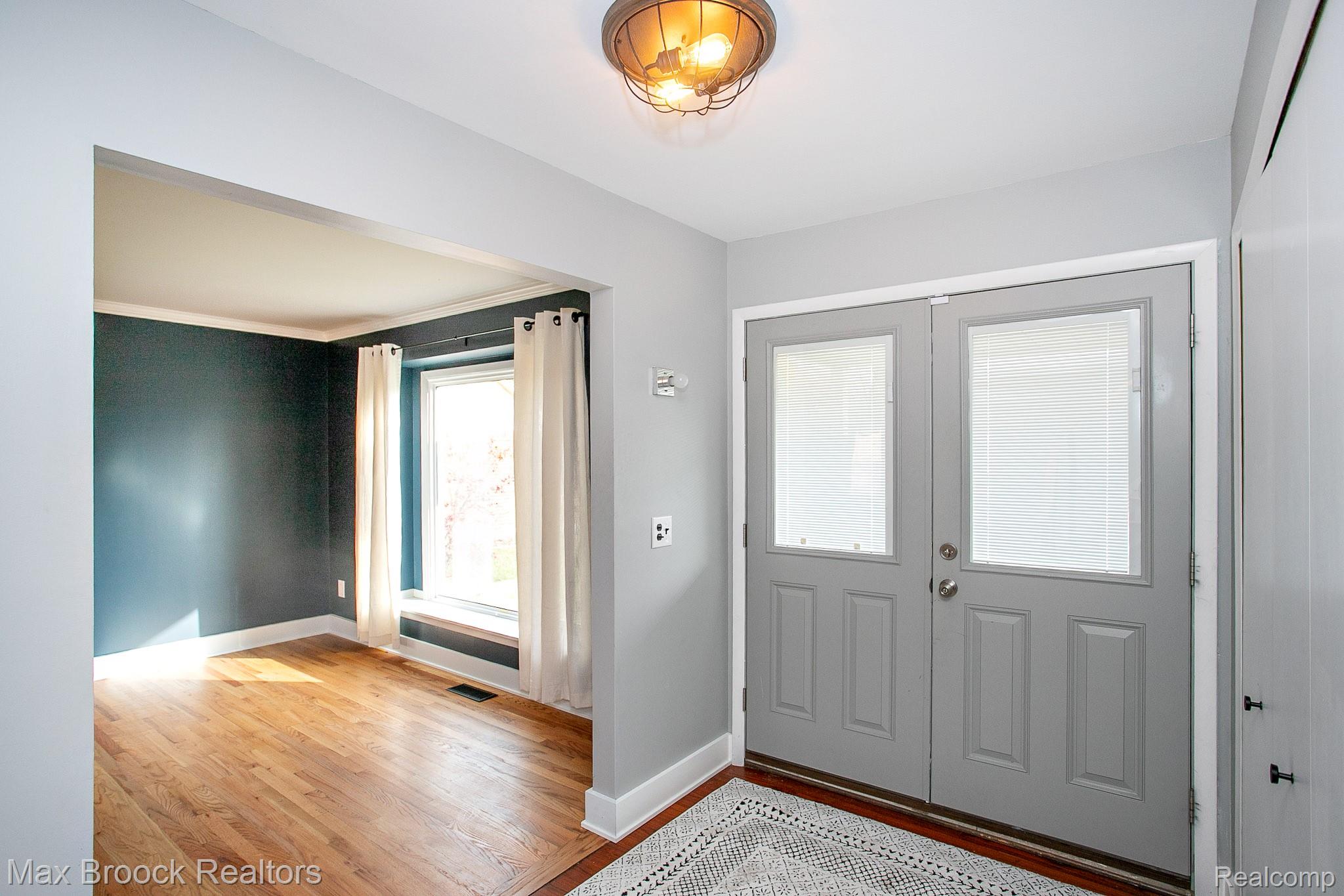 27021 Nantucket Court