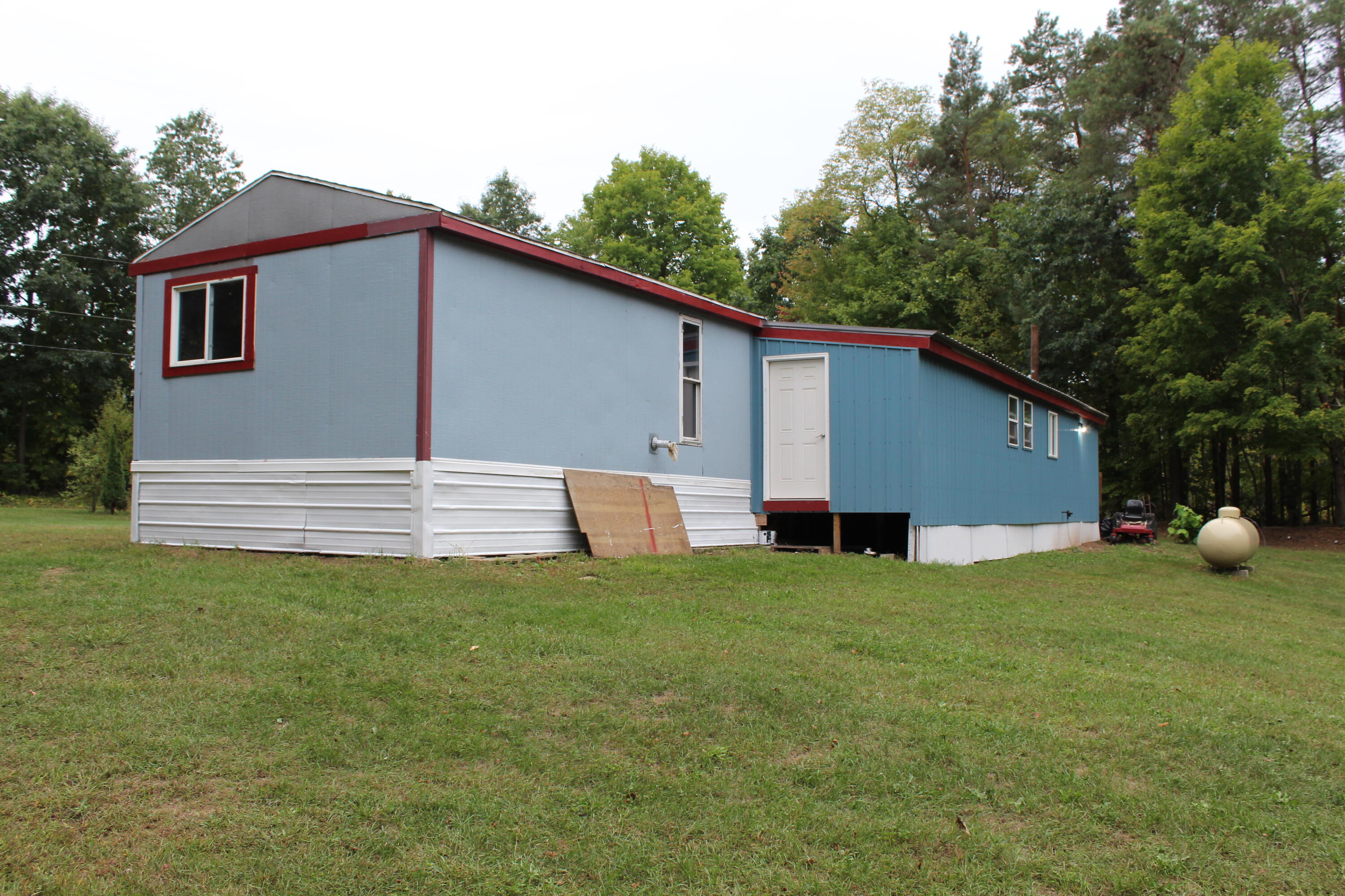18120 3 Mile Road