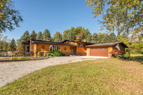 Photo of 3806 Anders Road, Summerfield Township, MI 49270 (MLS # 81026055986)