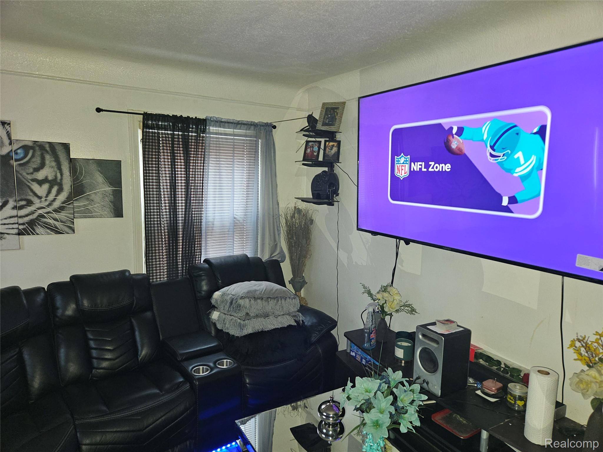 16069 Carlisle Street