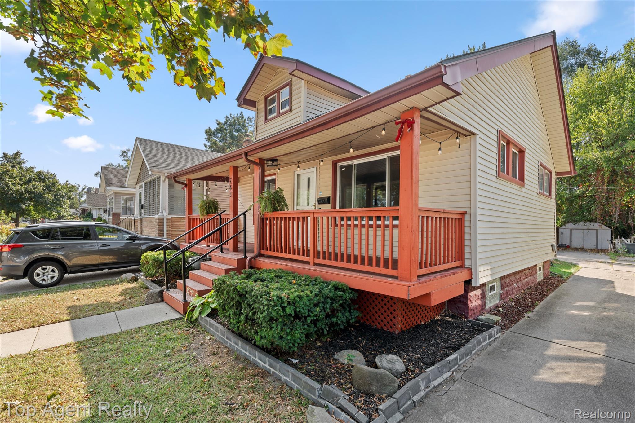 243 Edgewood Place