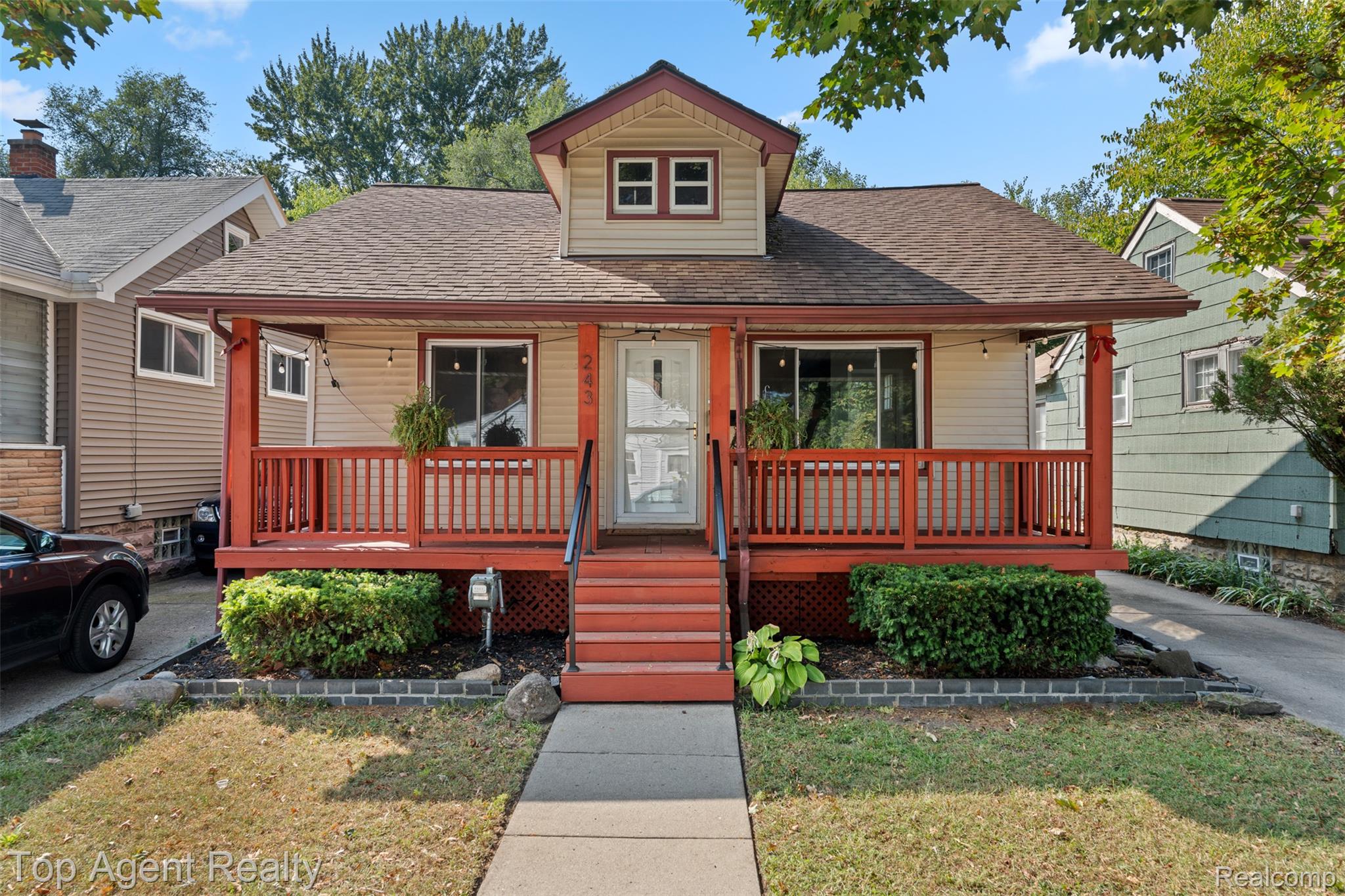 243 Edgewood Place
