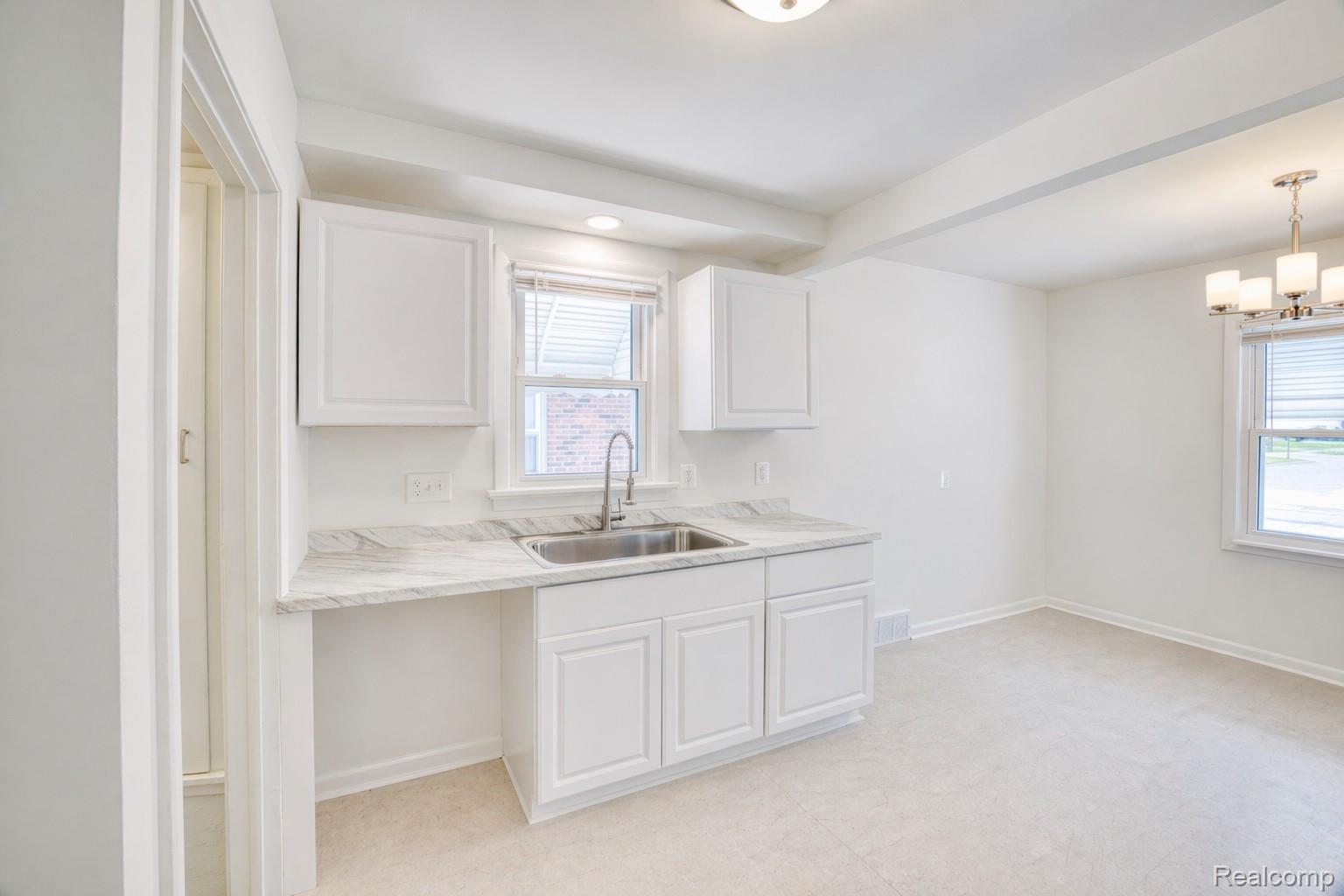 1660 Goddard Road