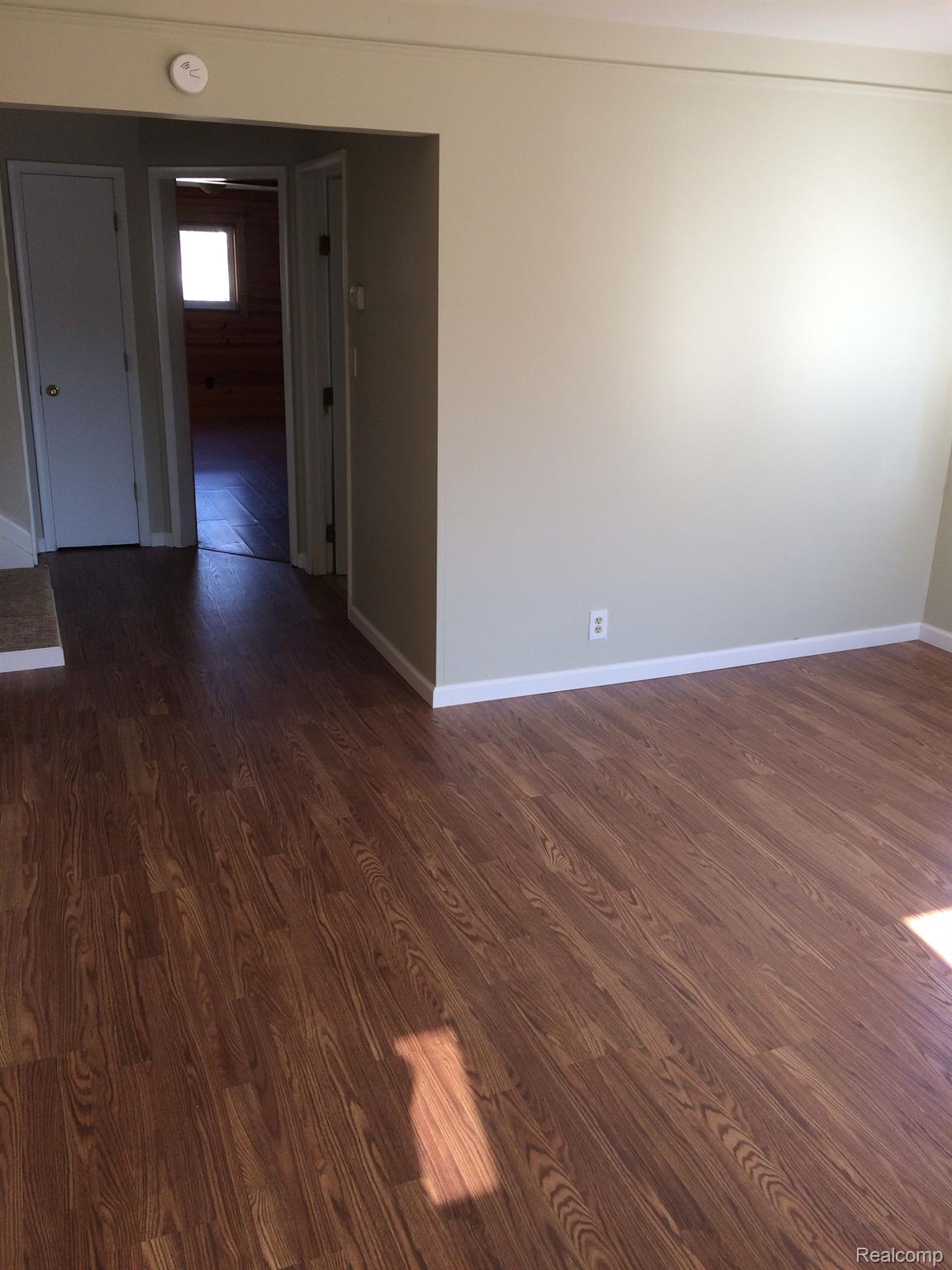 164 W MOREHOUSE Avenue N