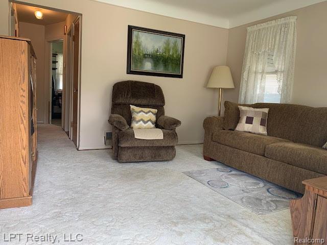 1811 Goddard Road