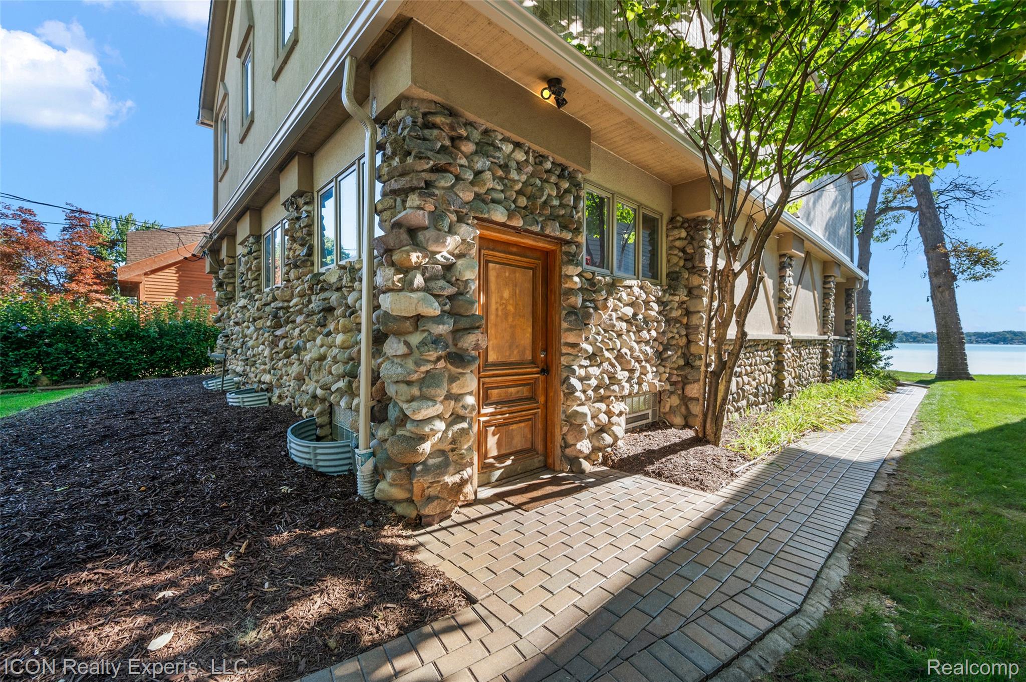 727 McDougal Drive
