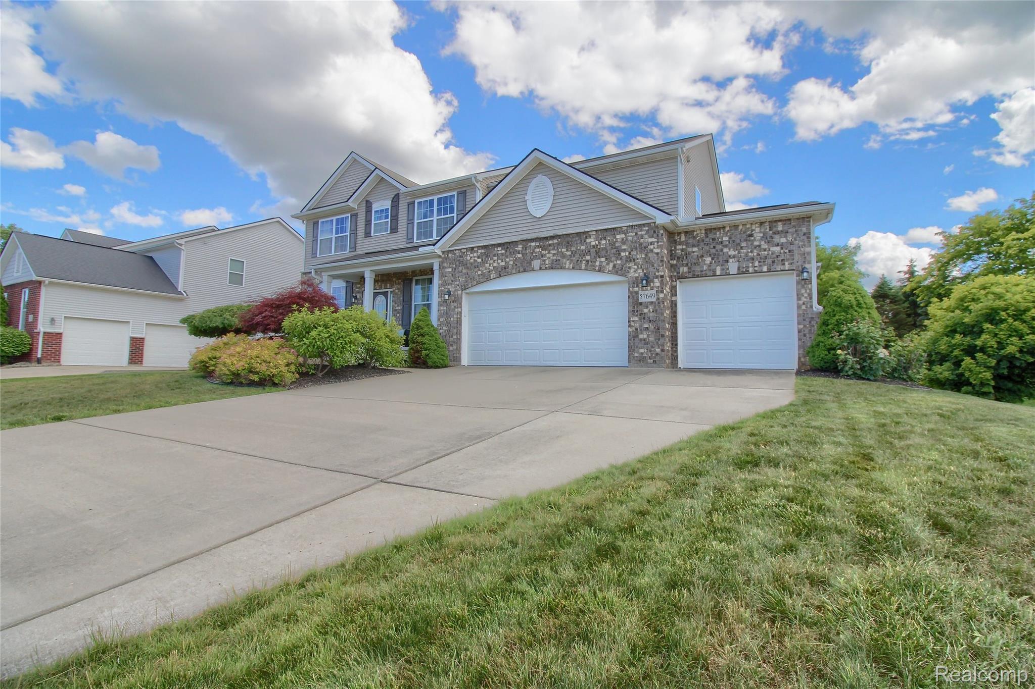 57649 Blossom Valley Trail
