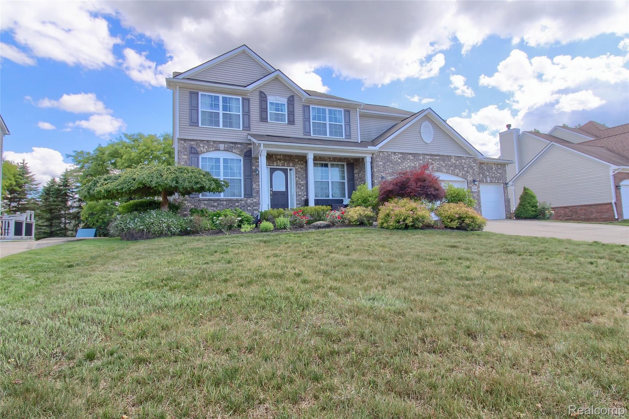 57649 Blossom Valley Trail