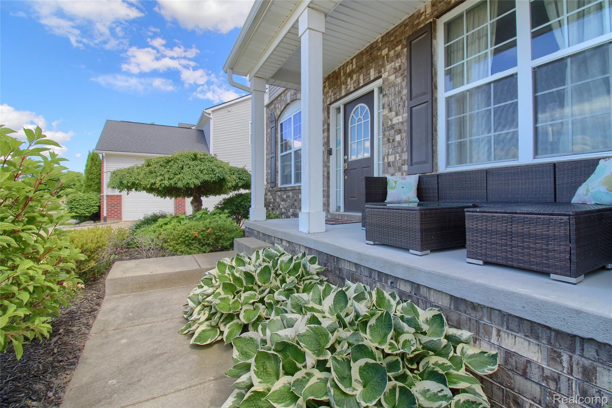 57649 Blossom Valley Trail