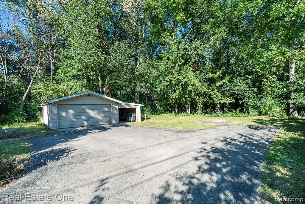 3601 Bendelow Road