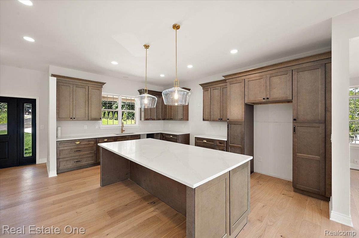 847 Fairview Street