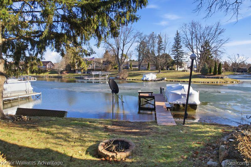 1210 Craven Drive