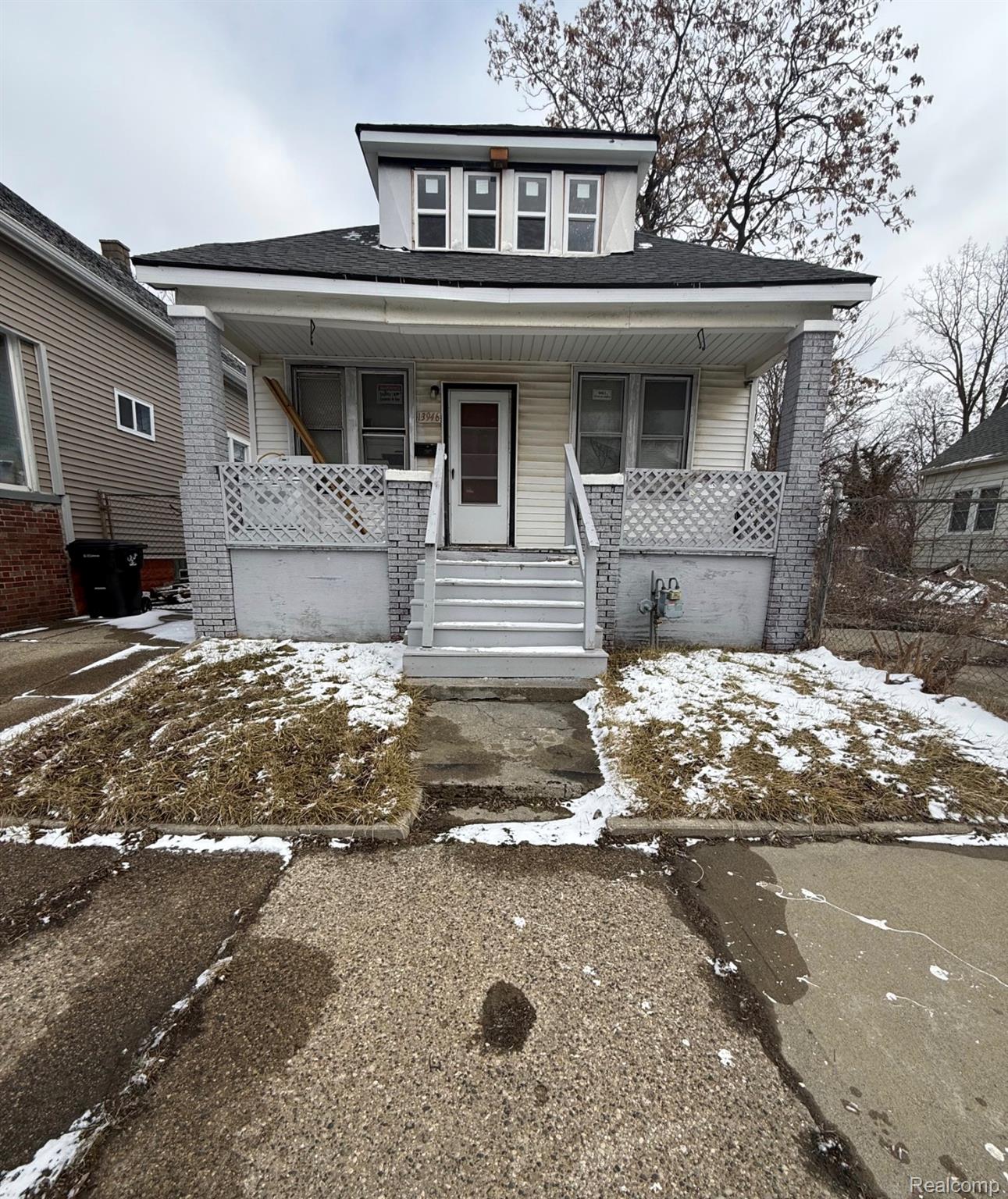 13946 Arlington Street