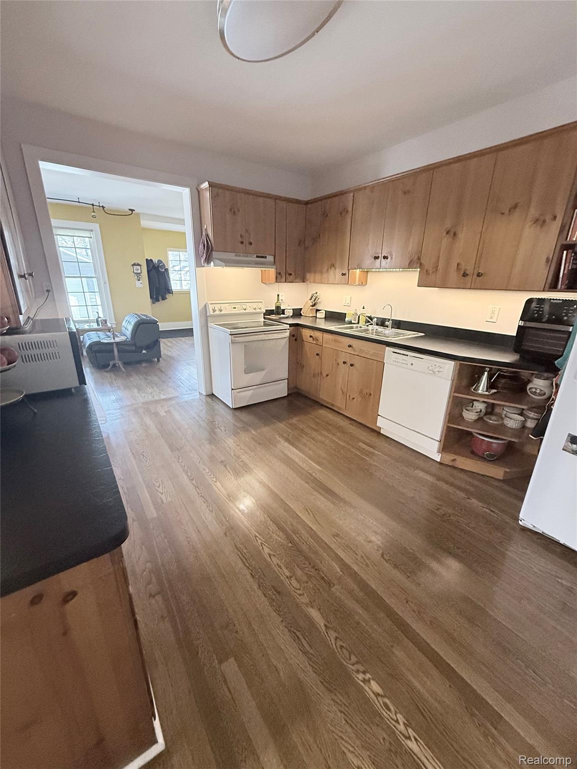 516 Withington Street