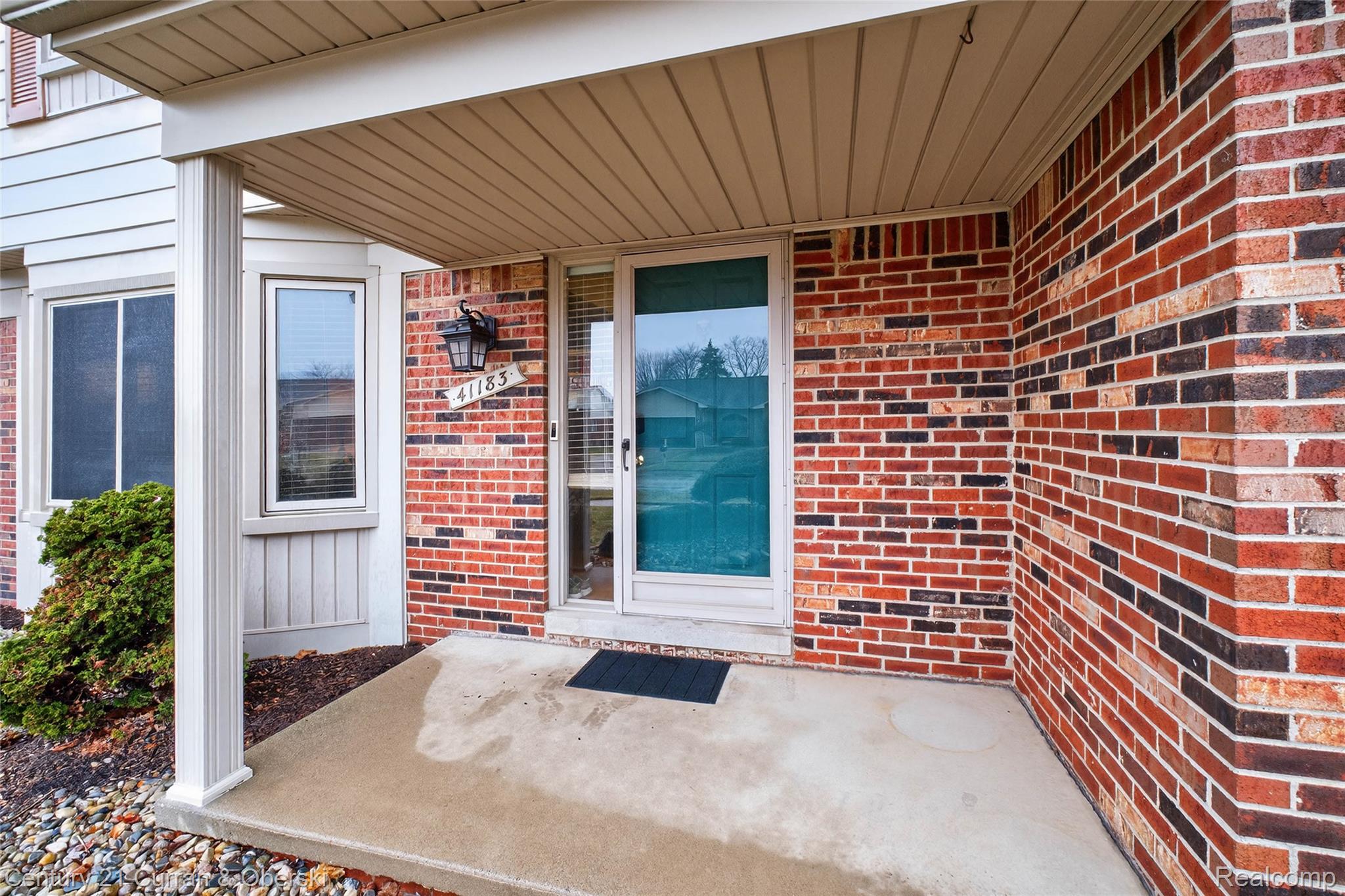 41183 Beechwood Street