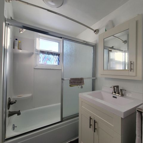 Tiny photo for 613 Chester Street, Jackson City, MI 49203 (MLS # 55025062410)