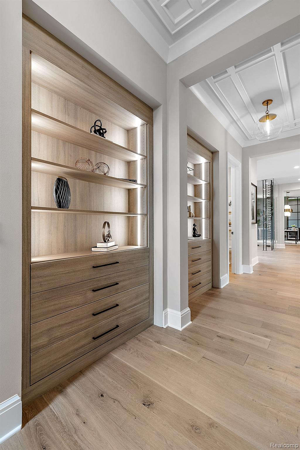 4995 Saddleridge Trail