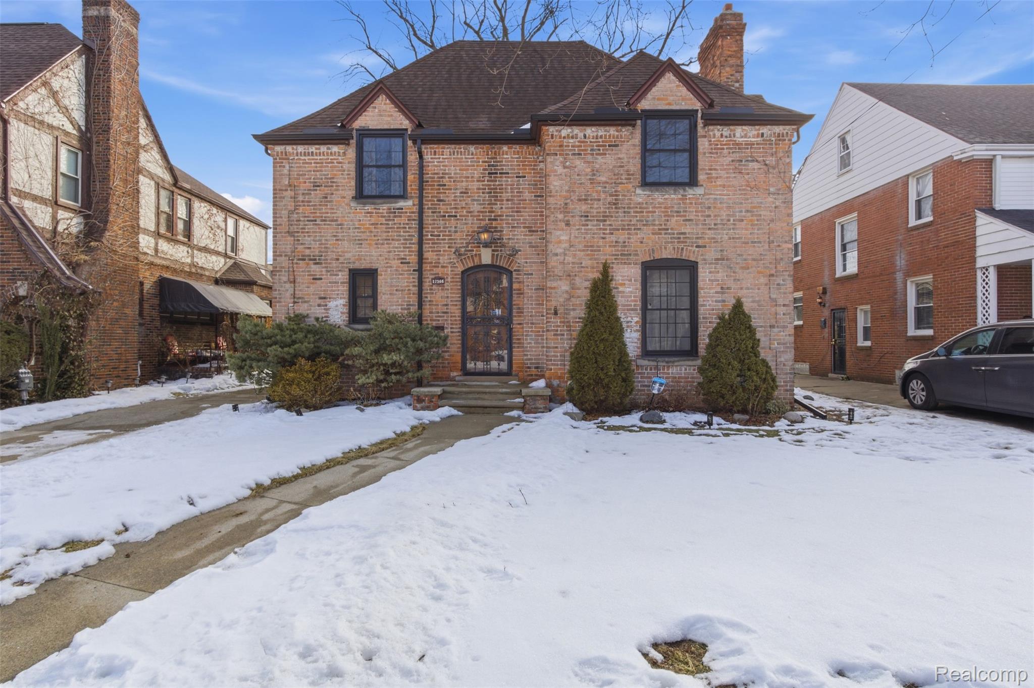 17566 Fairfield Street