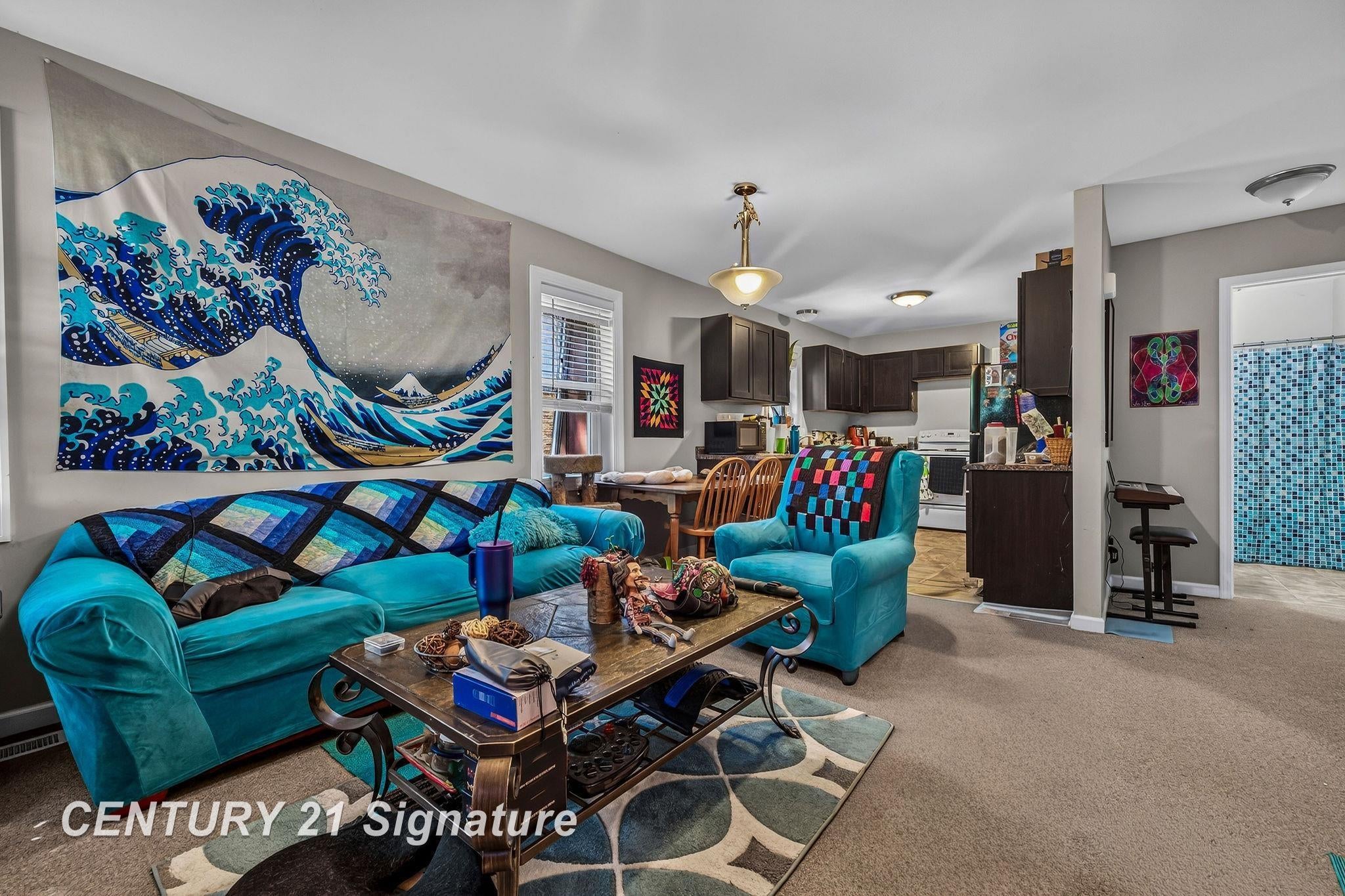 2219 Marshall Court