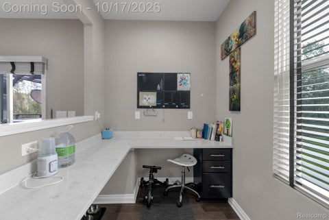 Tiny photo for 2866 Montgomery Circle, Commerce Charter Township, MI 48390 (MLS # 20261080883)