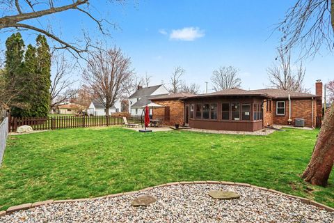 Tiny photo for 1813 Paddington Road, Kalamazoo City, MI 49001 (MLS # 66026013465)