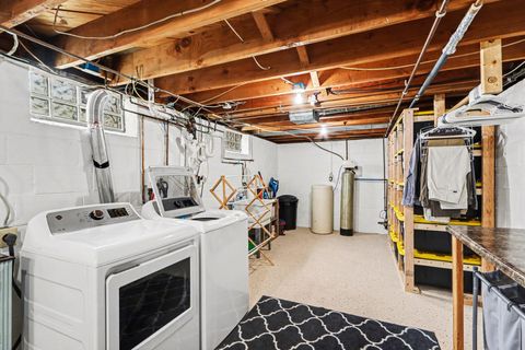 Tiny photo for 1813 Paddington Road, Kalamazoo City, MI 49001 (MLS # 66026013465)