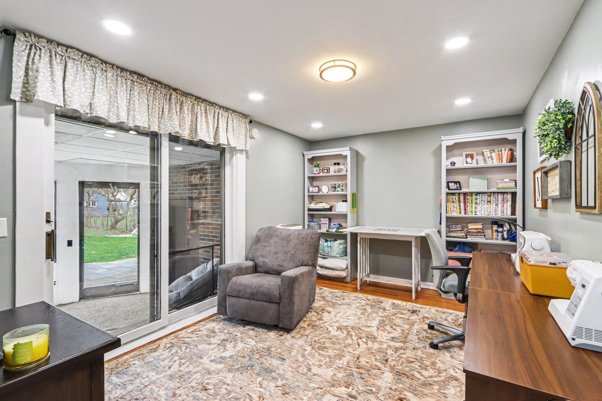 1813 Paddington Road