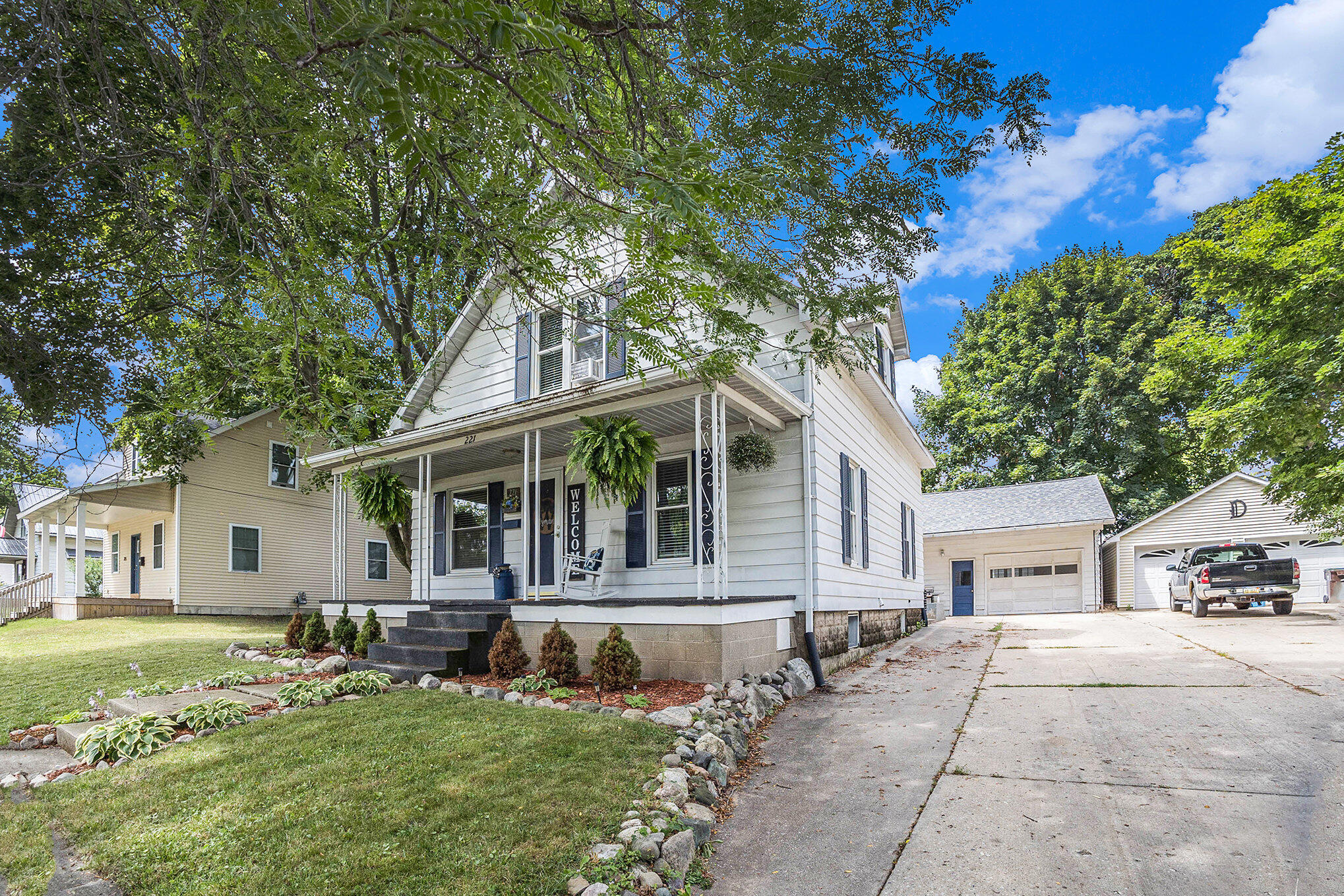 221 E Elm Street
