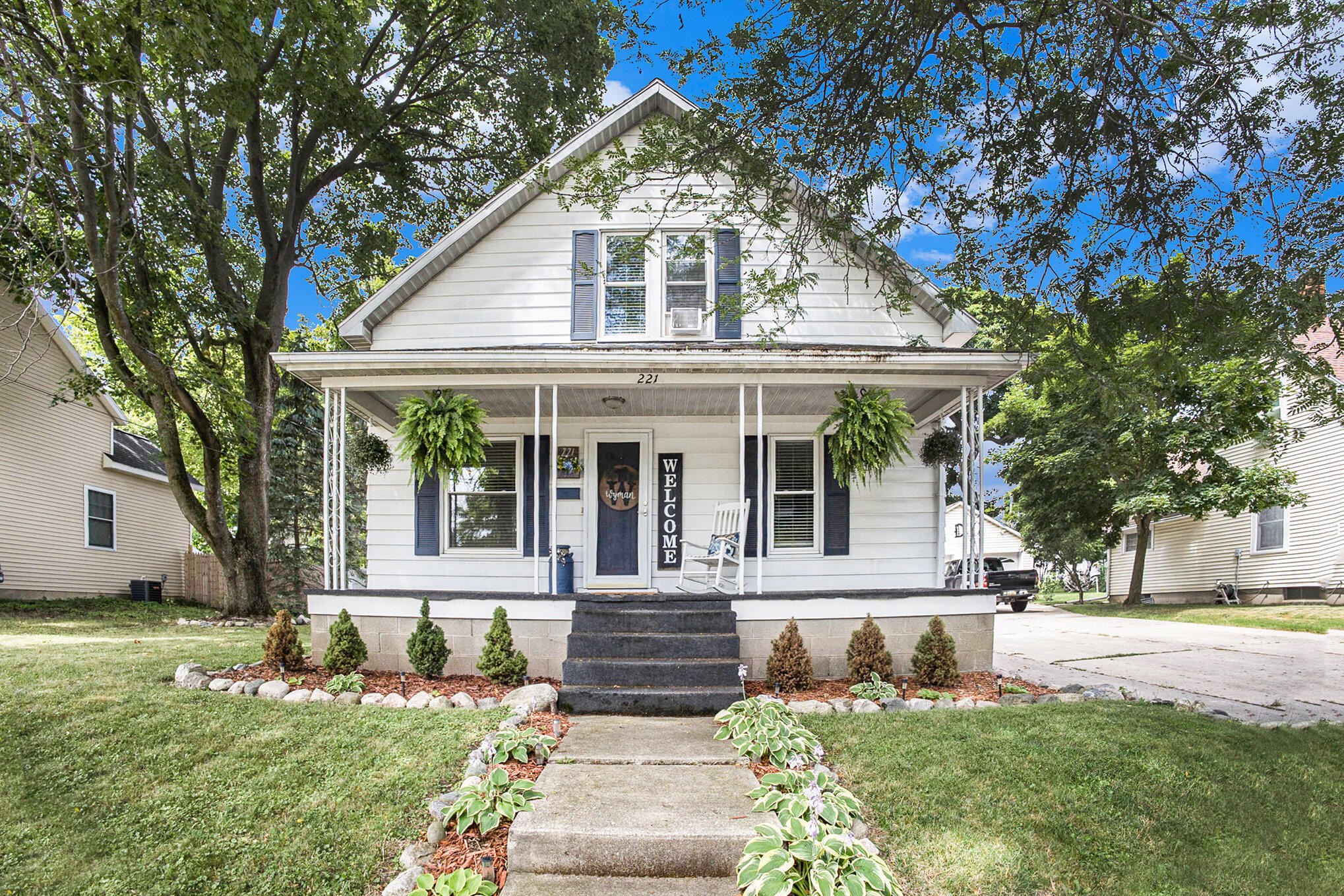221 E Elm Street