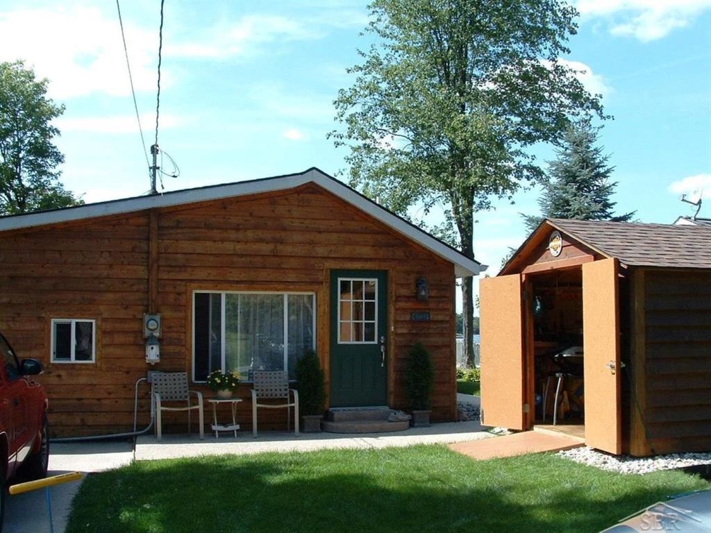listing image 44